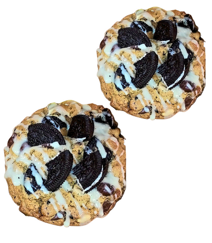 Cookies & Cream Chocolate Chip Cookie